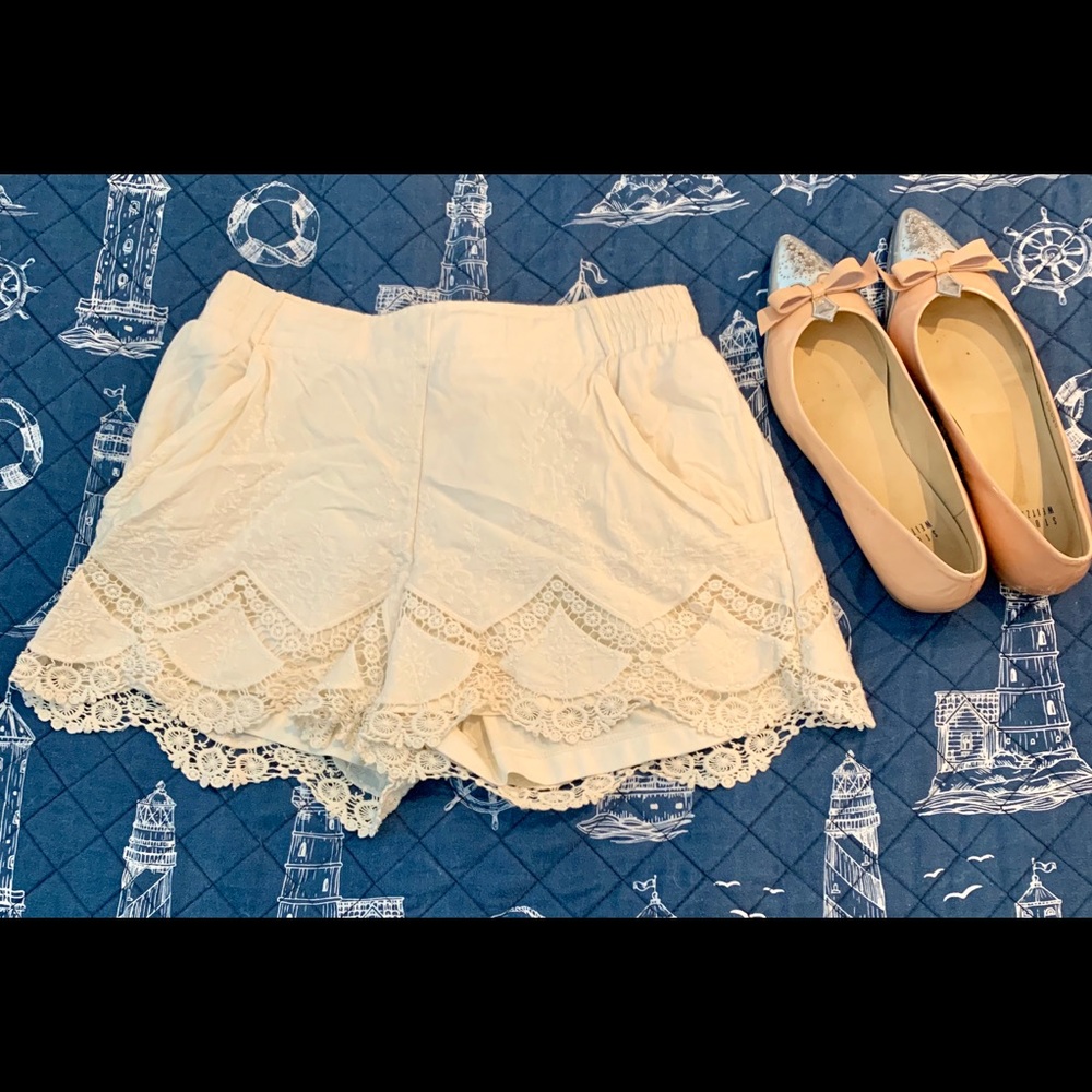 Lace shorts. Size S/P